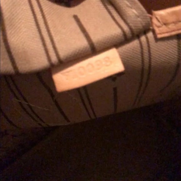 ✨SOLD✨ ❤️LOUIS VUITTON MM❤️ - Picture 6 of 8